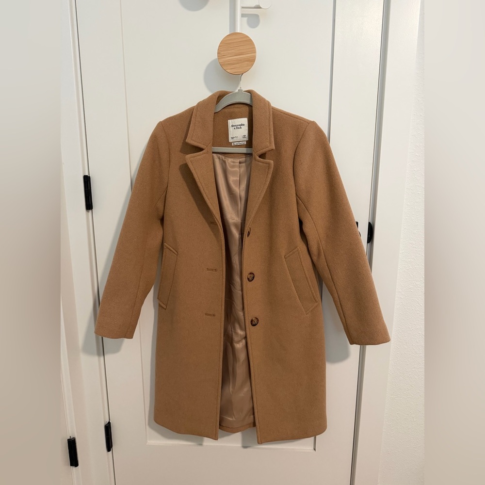 Abercrombie & Fitch Coat